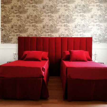 Bloom Rooms Foligno Ngoại thất bức ảnh